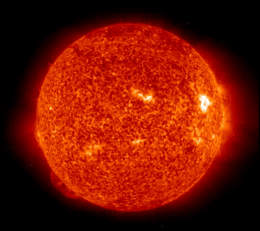 Анимация: Солнце, наблюдаемое в Extreme ultraviolet Imaging Телескоп НАСА в течение 6 дней, начиная с 27 июня 2005 г. 